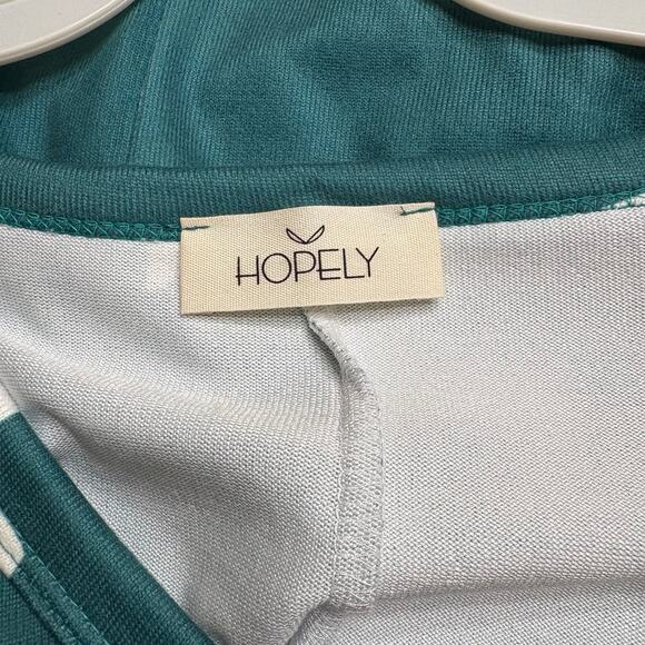 Hopely Women's Green Bow Print Long Sleeve V-neck Top 1XL NWT - Picture 4 of 5